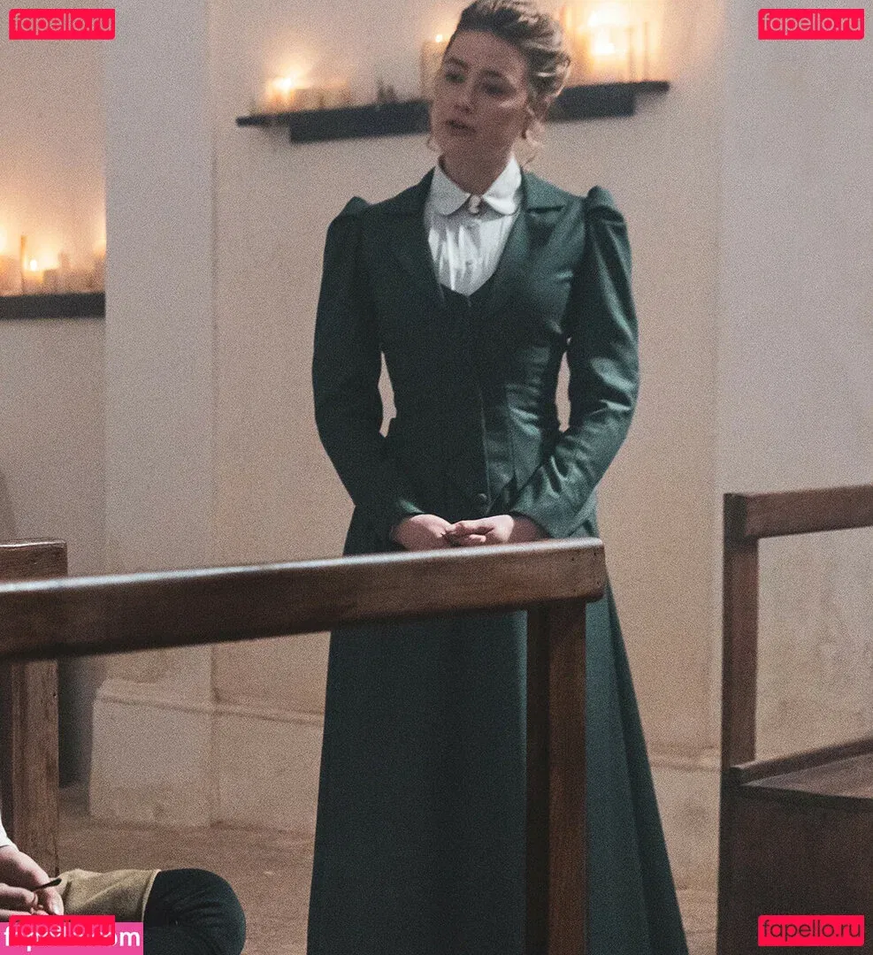 Amber Heard Onlyfans Photo Gallery 