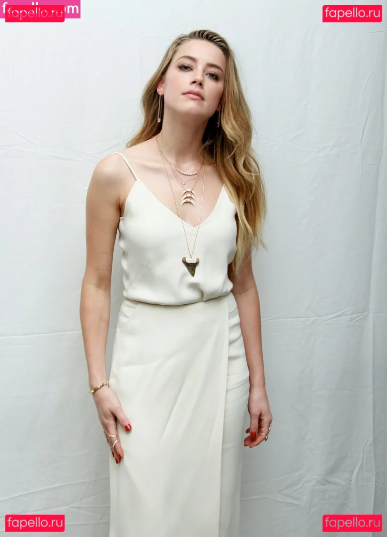 Amber Heard Onlyfans Photo Gallery 