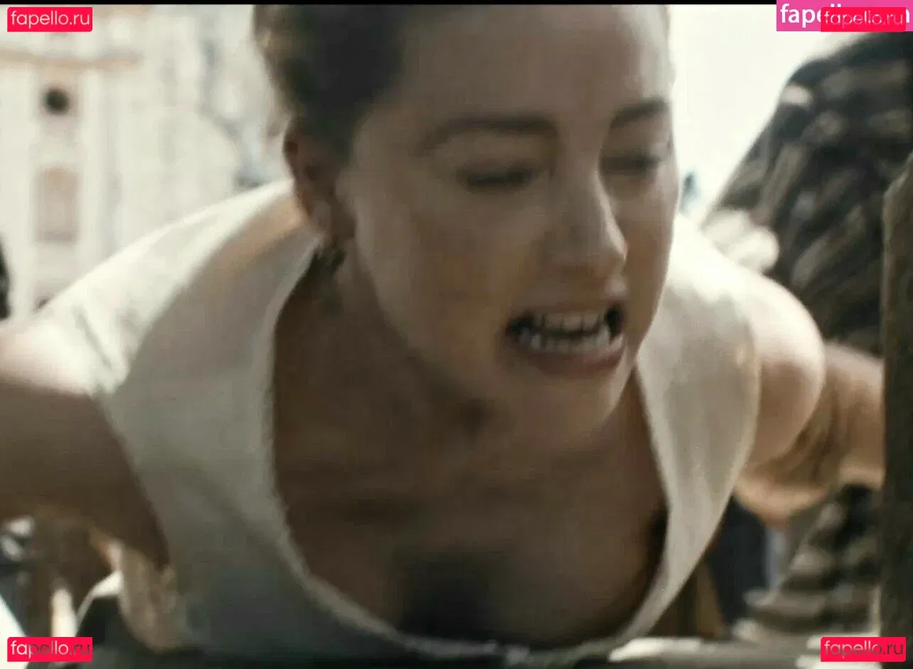 Amber Heard Onlyfans Photo Gallery 