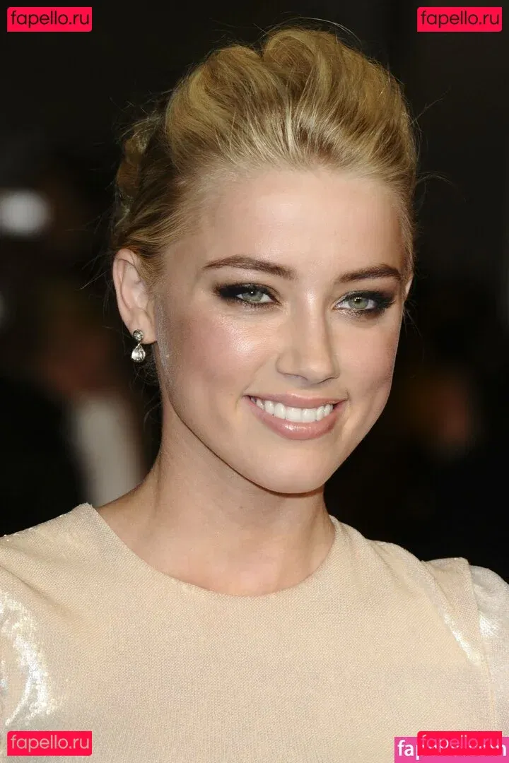 Amber Heard Onlyfans Photo Gallery 
