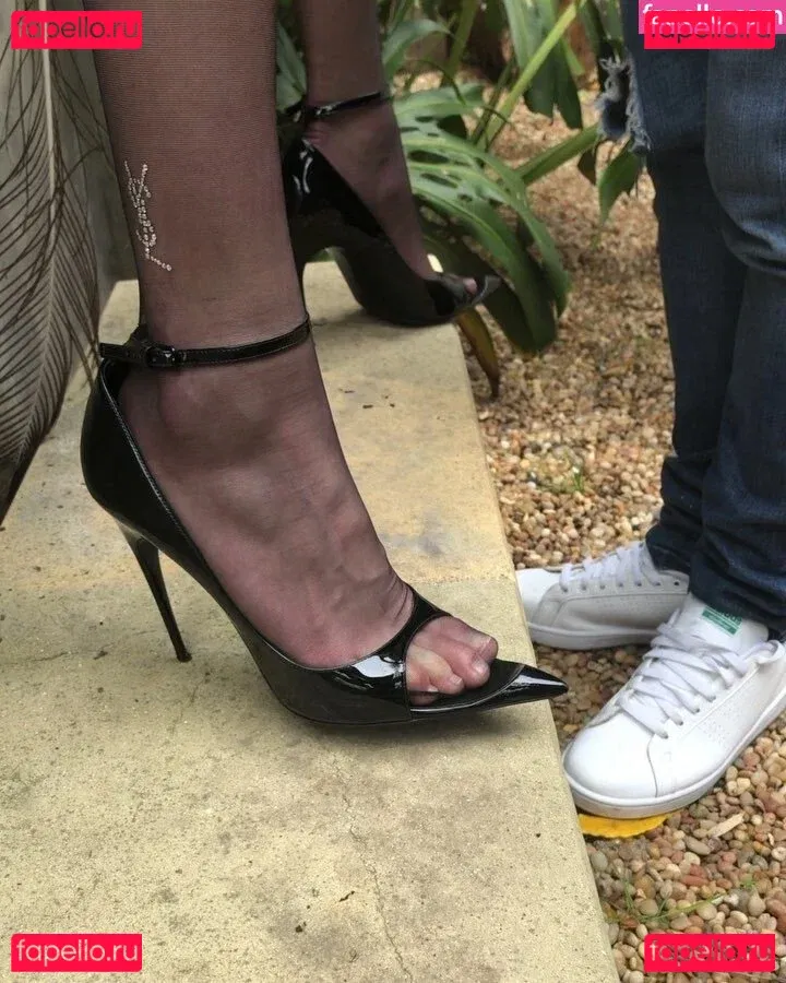 Amber Heard Onlyfans Photo Gallery 