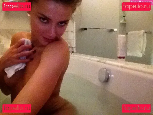 Amber Heard Onlyfans Photo Gallery 