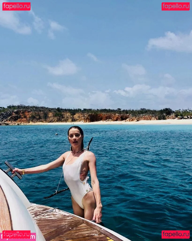 Amber Heard Onlyfans Photo Gallery 