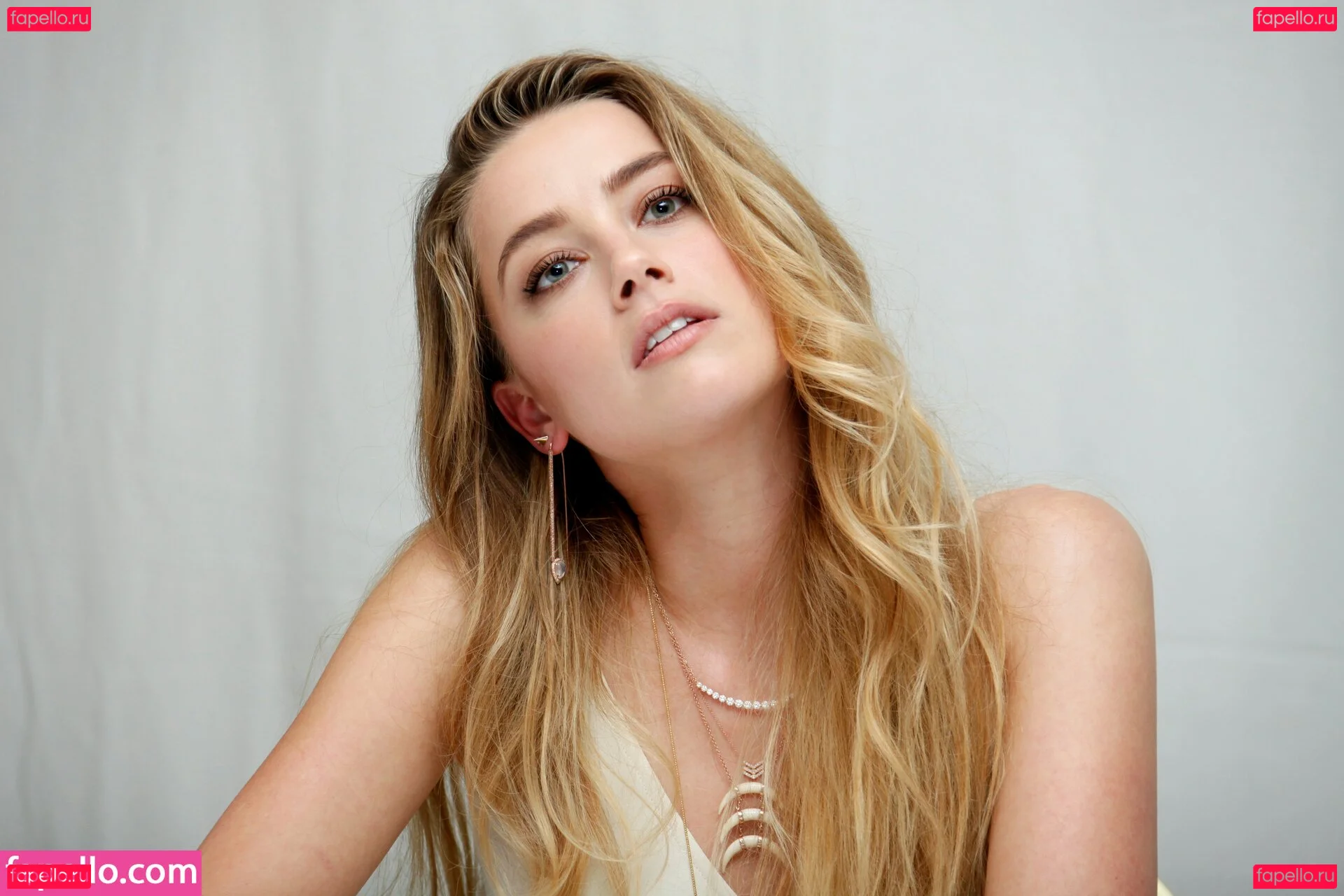 Amber Heard Onlyfans Photo Gallery 