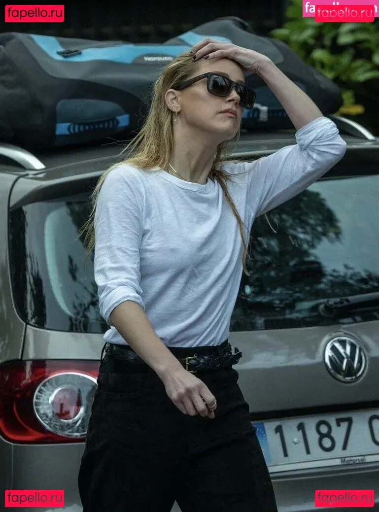 Amber Heard Onlyfans Photo Gallery 