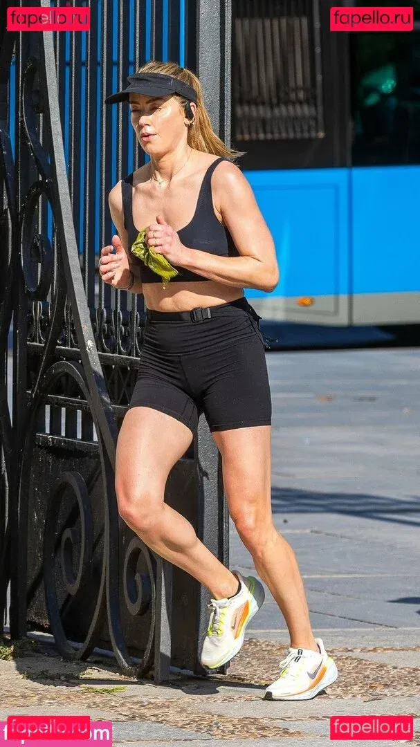 Amber Heard Onlyfans Photo Gallery 