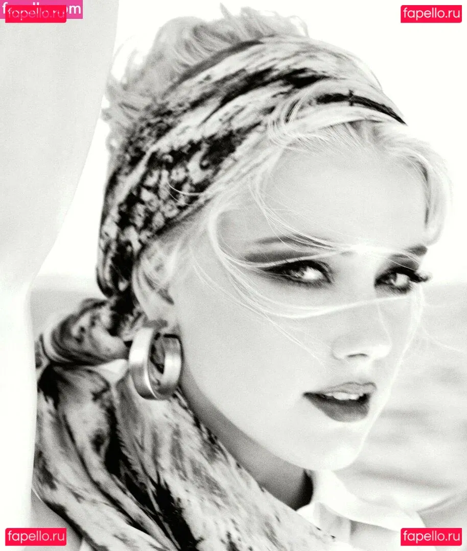 Amber Heard Onlyfans Photo Gallery 