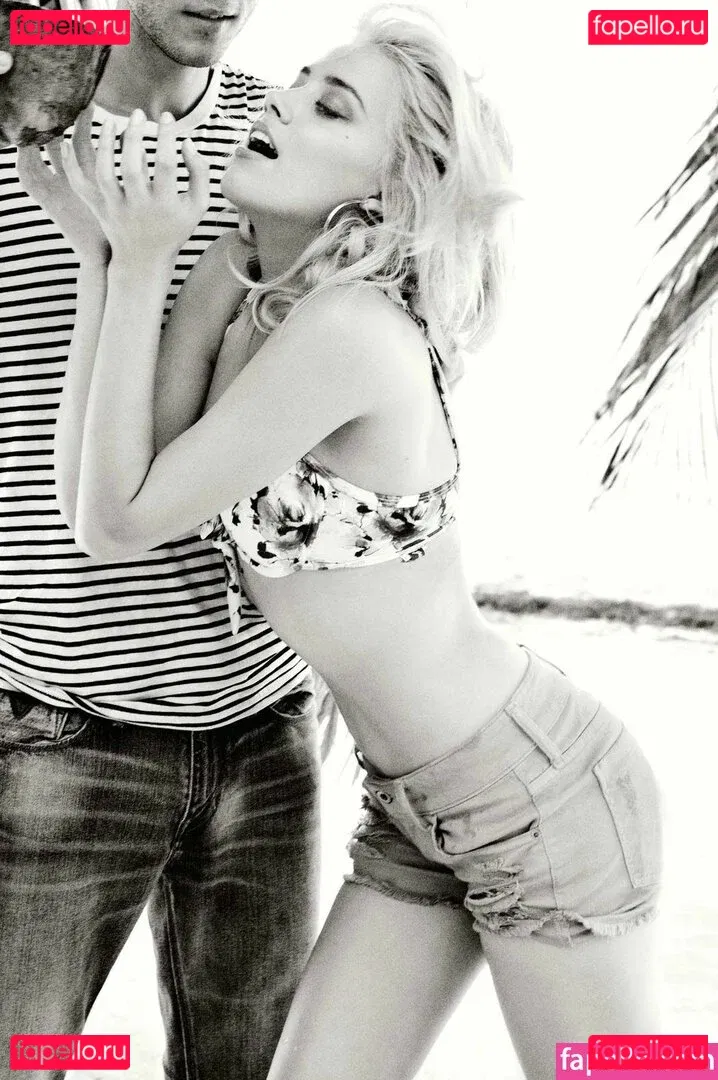 Amber Heard Onlyfans Photo Gallery 