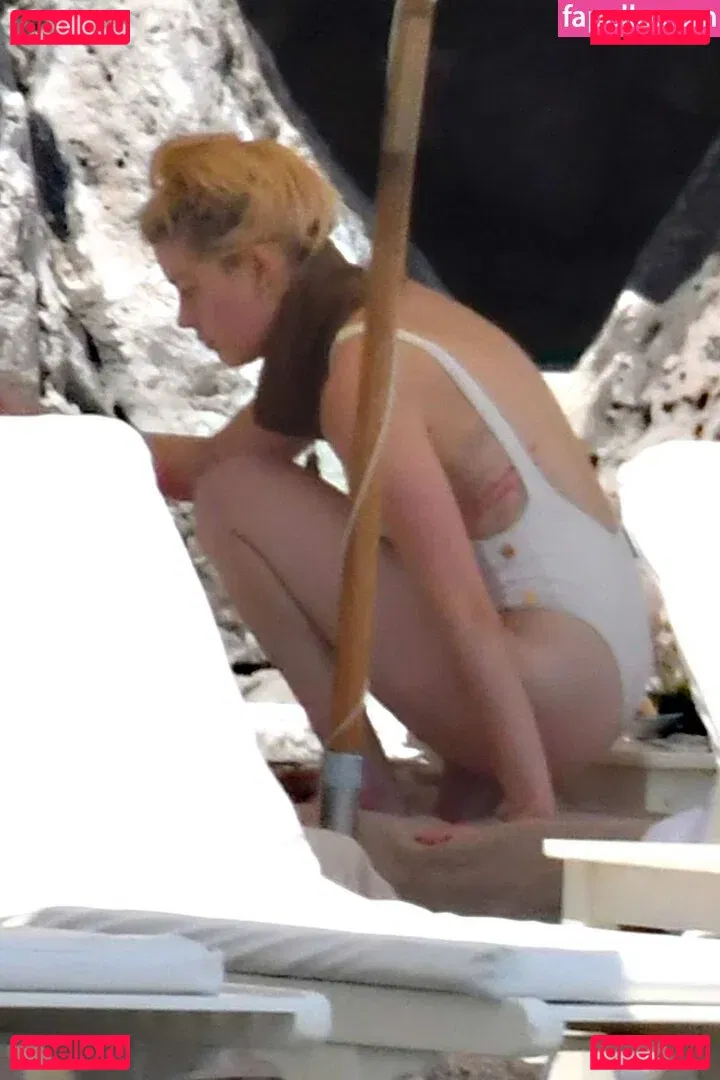 Amber Heard Onlyfans Photo Gallery 