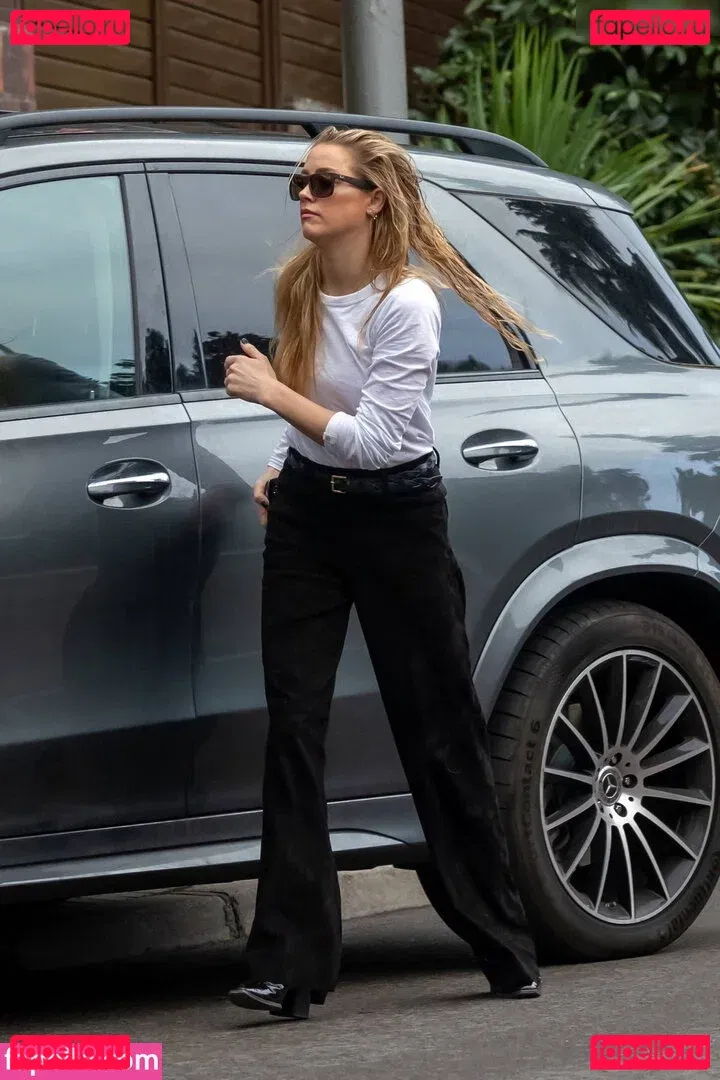 Amber Heard Onlyfans Photo Gallery 