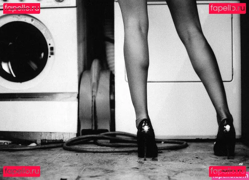 Amber Heard Onlyfans Photo Gallery 