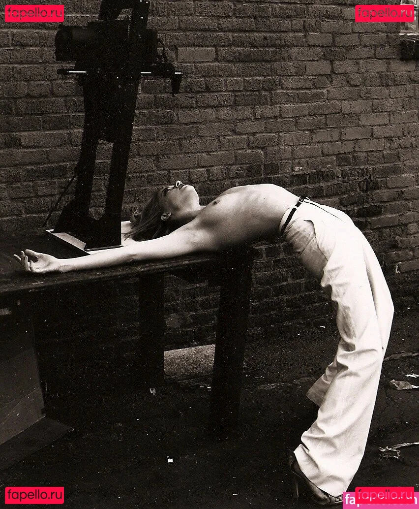 Amber Heard Onlyfans Photo Gallery 