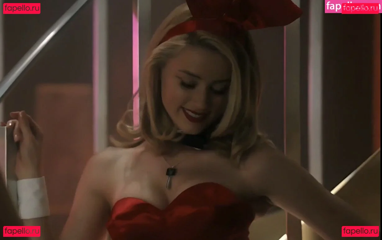 Amber Heard Onlyfans Photo Gallery 