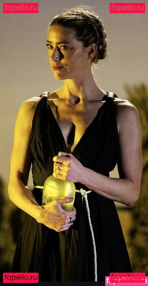 Amber Heard Onlyfans Photo Gallery 