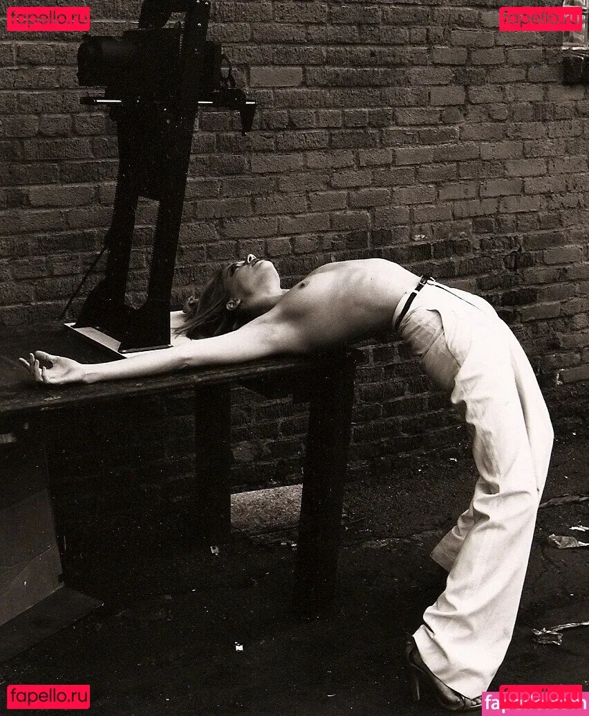 Amber Heard Onlyfans Photo Gallery 