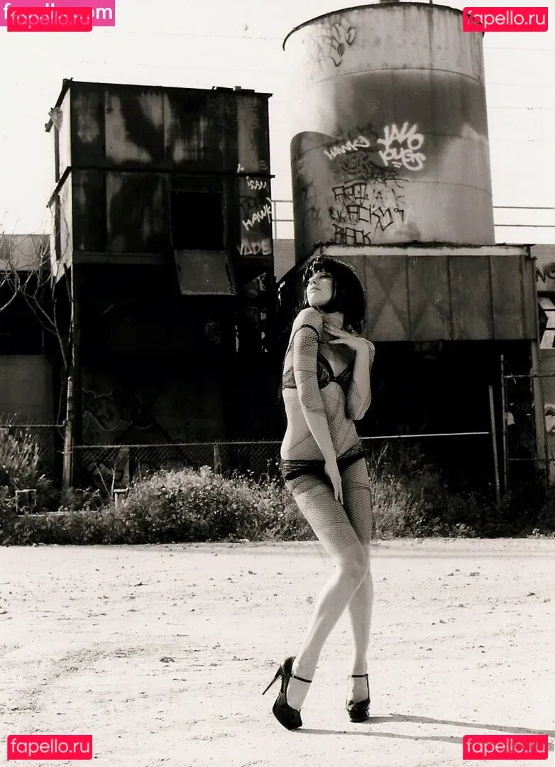 Amber Heard Onlyfans Photo Gallery 