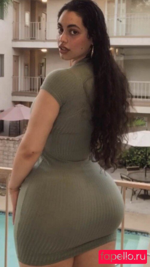 Razan Shihadeh Nude Onlyfans Photo 20