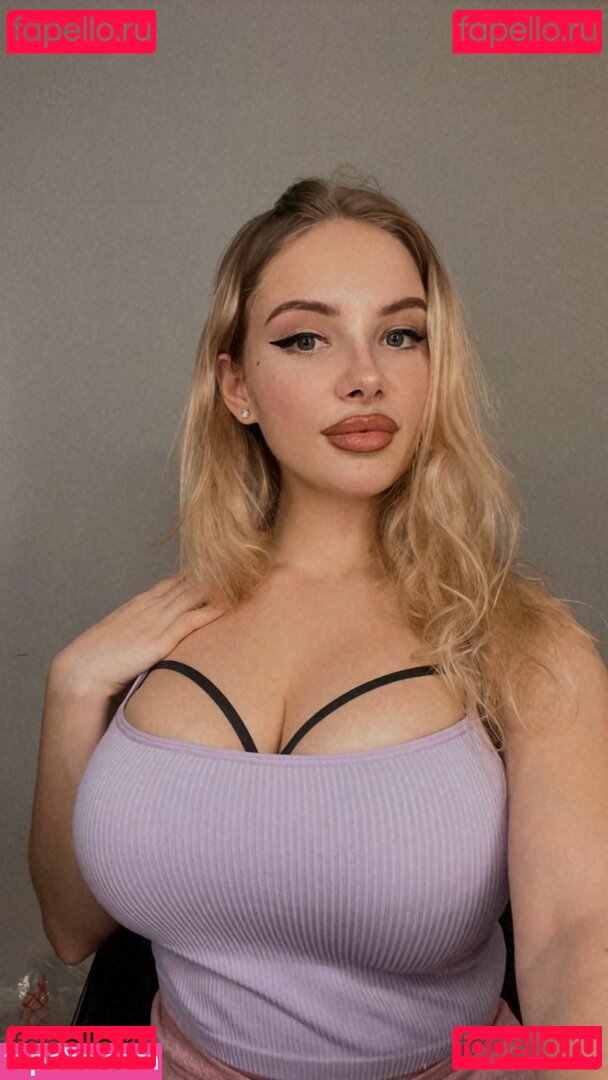 Esvittie / mmmaaarrryyyyyy Onlyfans Photo Gallery 