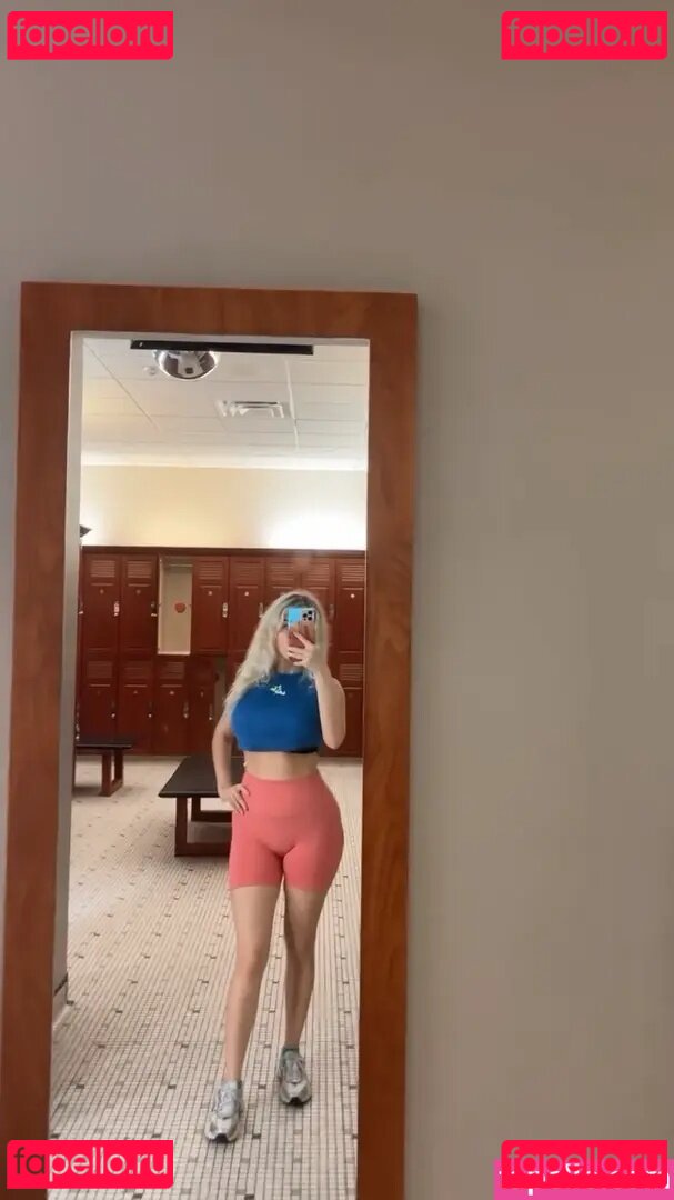 Esvittie / mmmaaarrryyyyyy Onlyfans Photo Gallery 