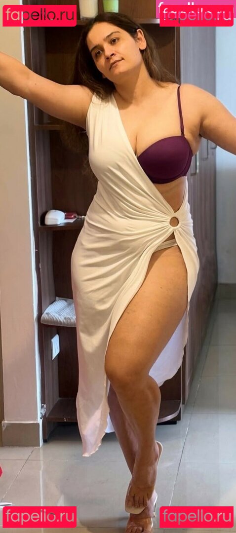 Renuka Singh / Renukarajbirsingh Onlyfans Photo Gallery 