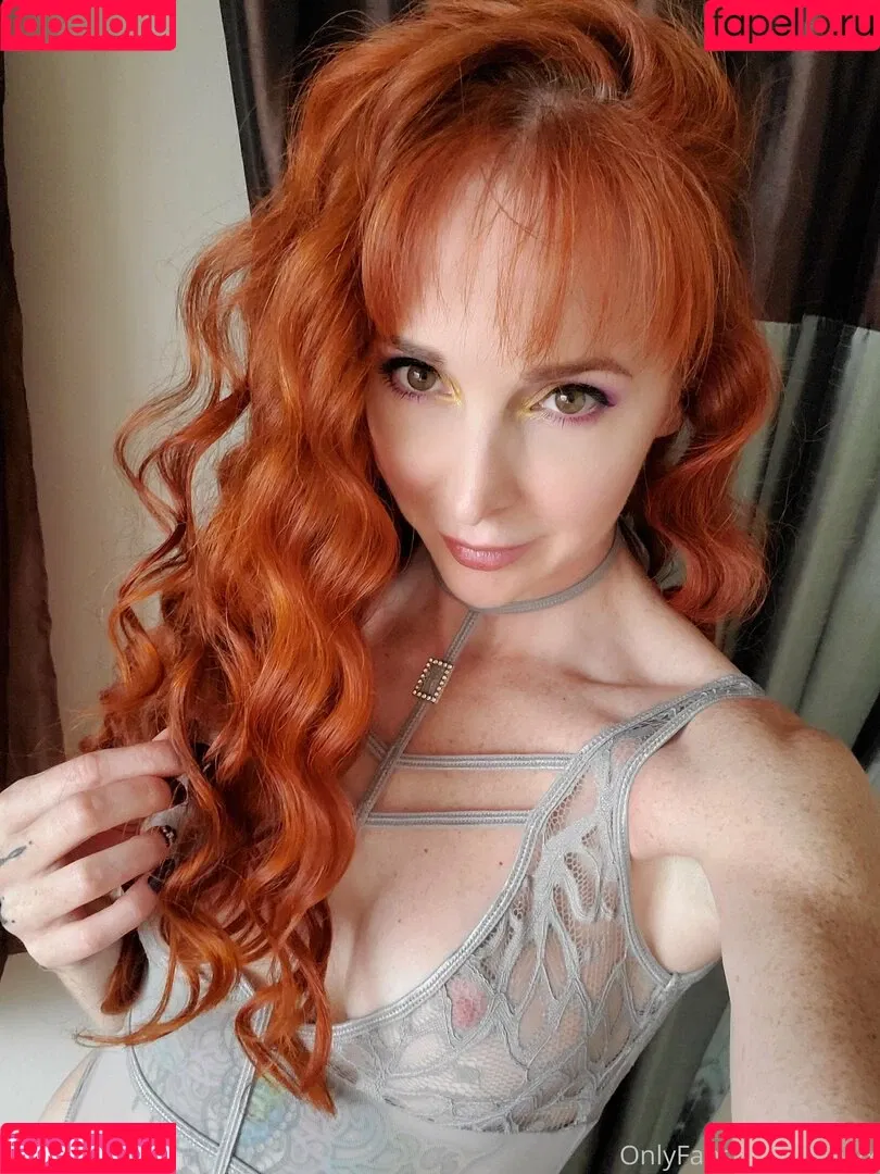 caelyx Onlyfans Photo Gallery 