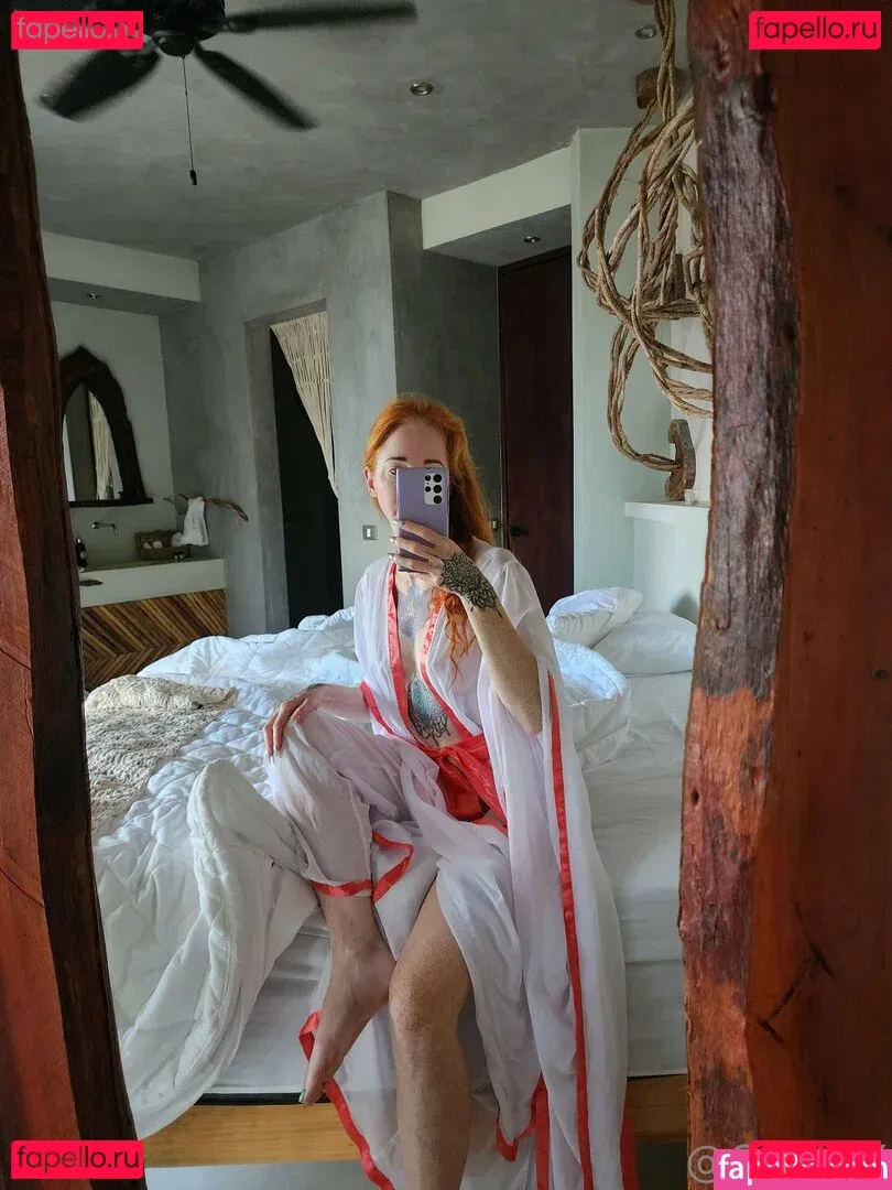 caelyx Onlyfans Photo Gallery 