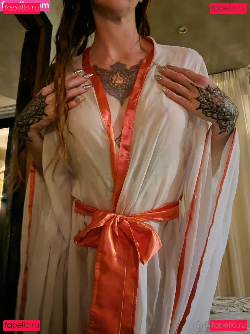 caelyx Onlyfans Photo Gallery 