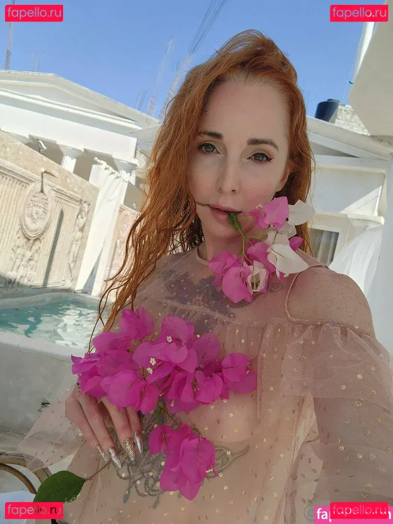 caelyx Onlyfans Photo Gallery 