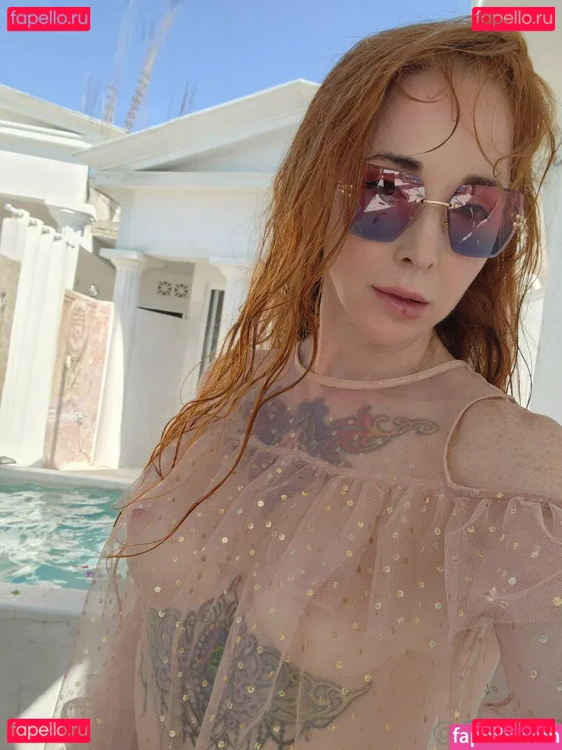 caelyx Onlyfans Photo Gallery 