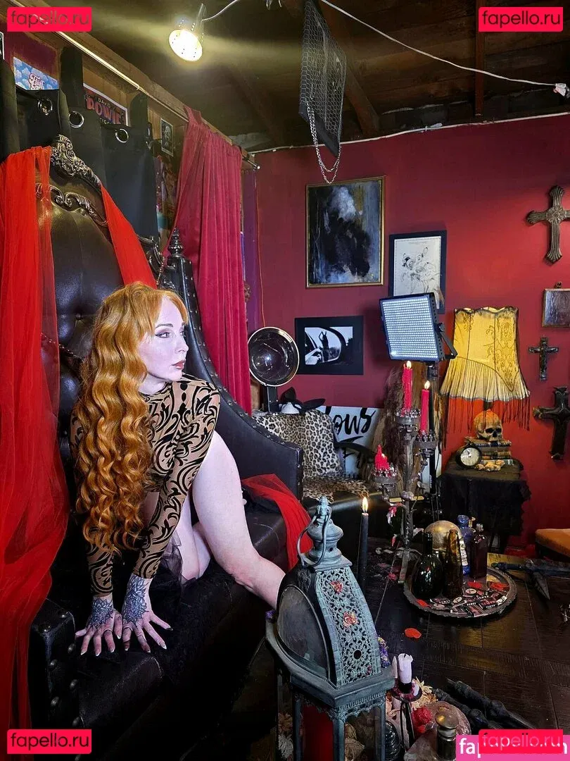 caelyx Onlyfans Photo Gallery 