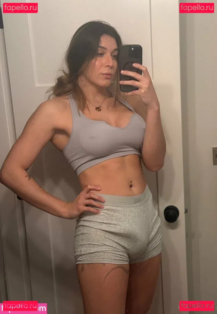 caelyx Onlyfans Photo Gallery 