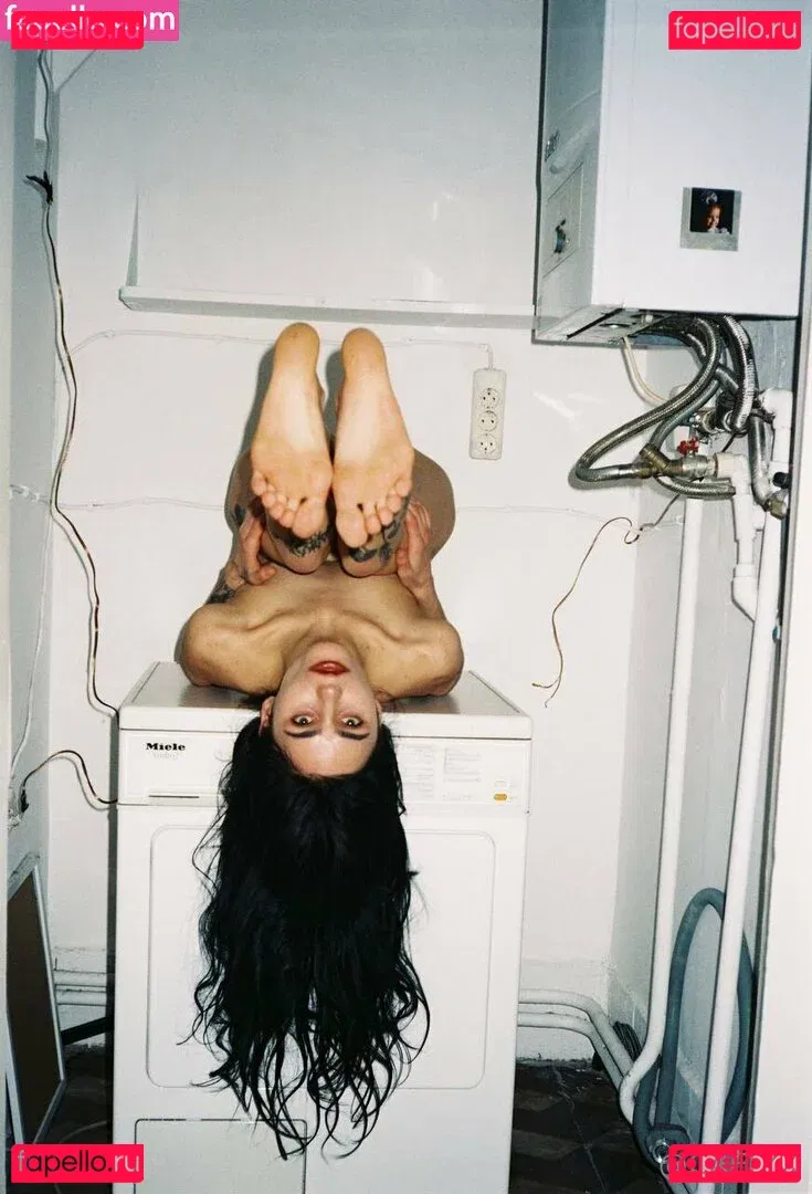 caelyx Onlyfans Photo Gallery 