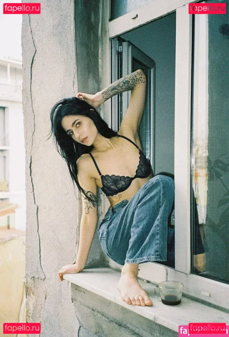 caelyx Onlyfans Photo Gallery 