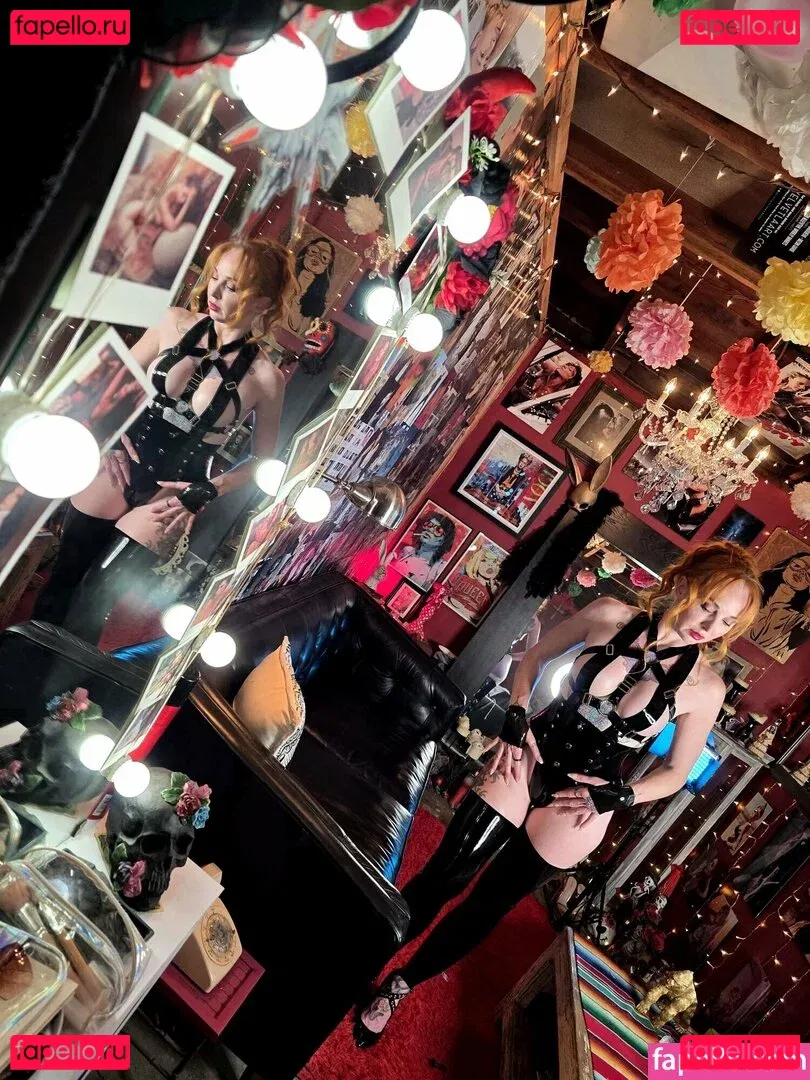 caelyx Onlyfans Photo Gallery 