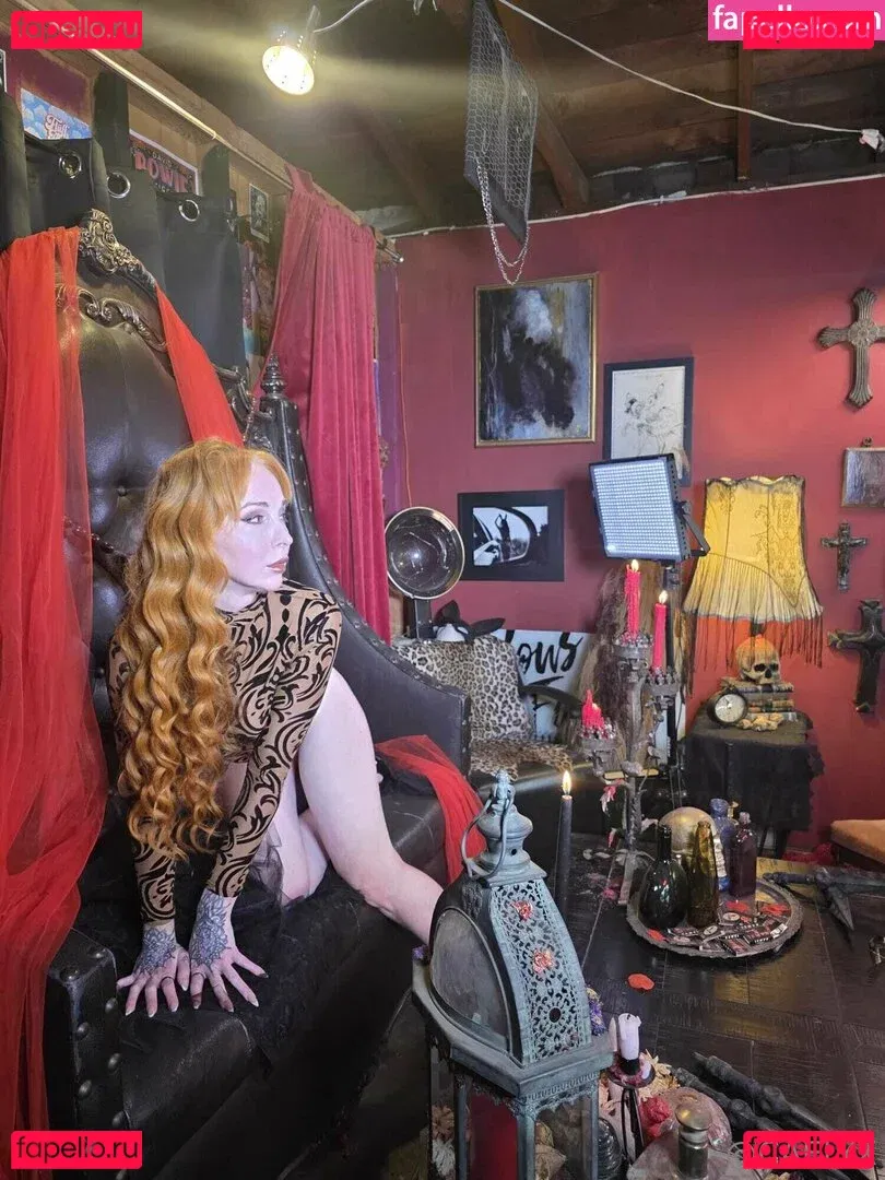 caelyx Onlyfans Photo Gallery 