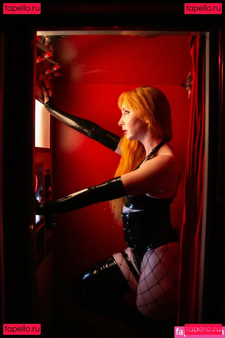 caelyx Onlyfans Photo Gallery 