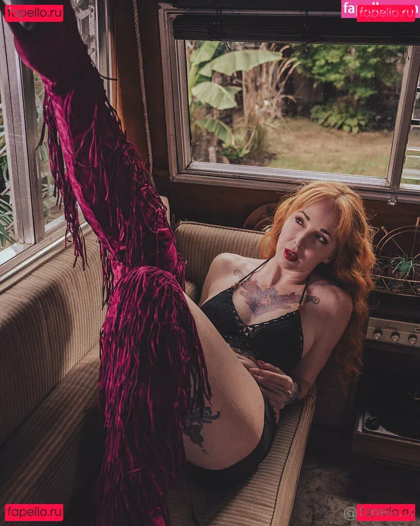 caelyx Onlyfans Photo Gallery 