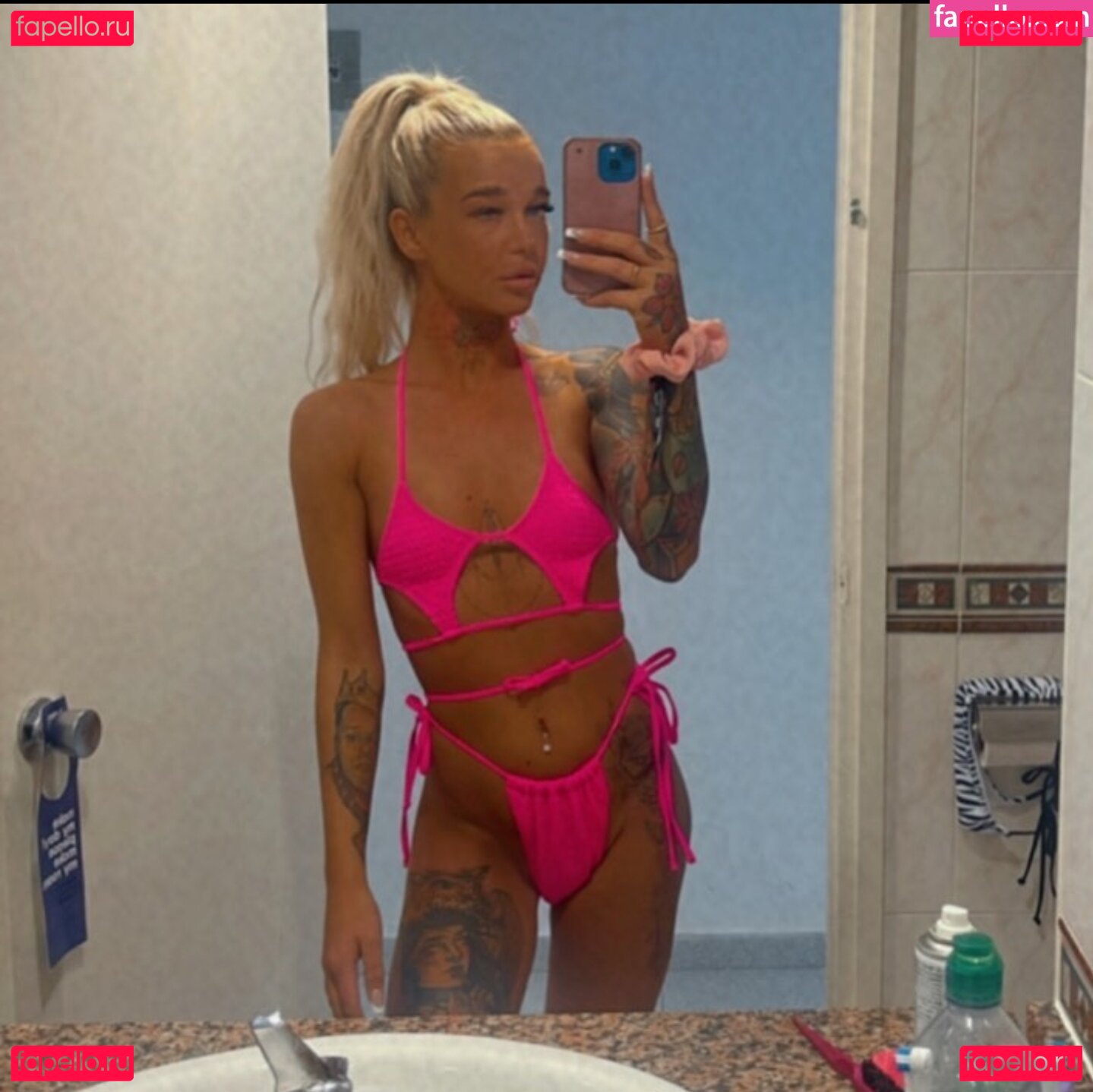 Emma Jane Donald / emmajaned93 Onlyfans Photo Gallery 