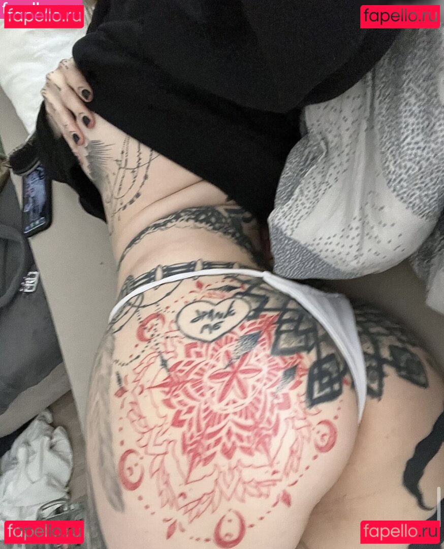 biondaliona / biondaz Onlyfans Photo Gallery 