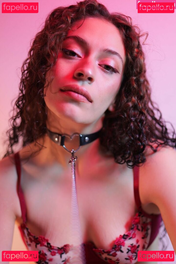 Stella Nash / nash_stell49751 / stellanashv Onlyfans Photo Gallery 