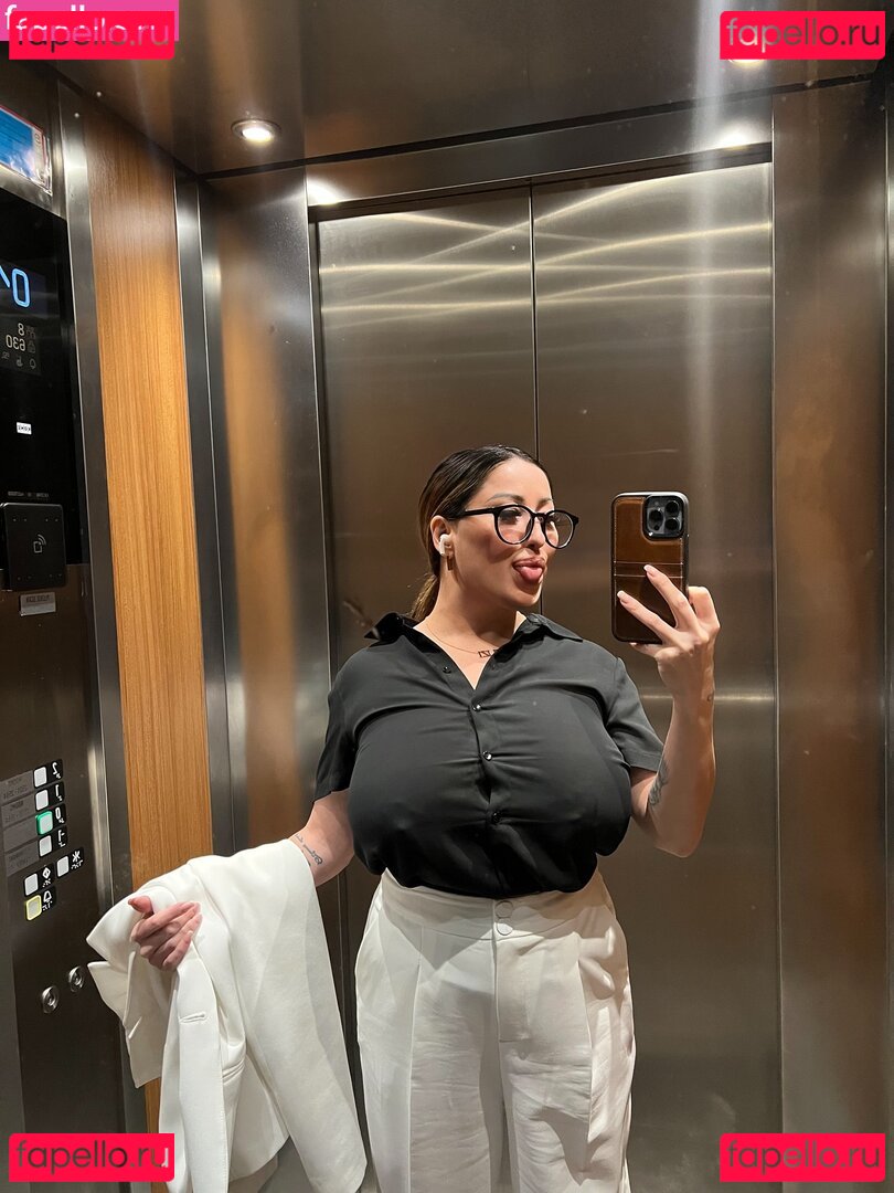 Suzannakurman / suzannasue Onlyfans Photo Gallery 