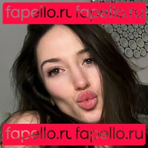 Bellavauntxo / therealslimkatie Onlyfans Photo Gallery 