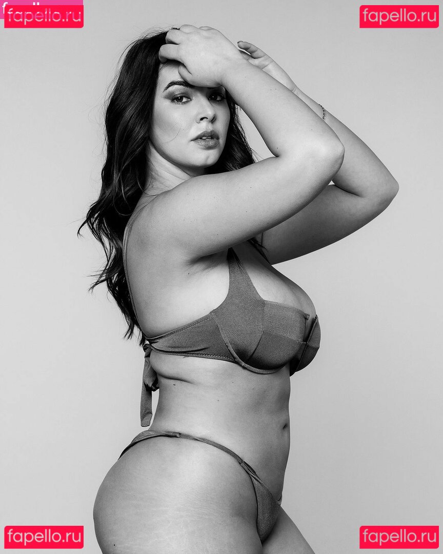 Anna / Im Notannaa / im_notannaa Onlyfans Photo Gallery 