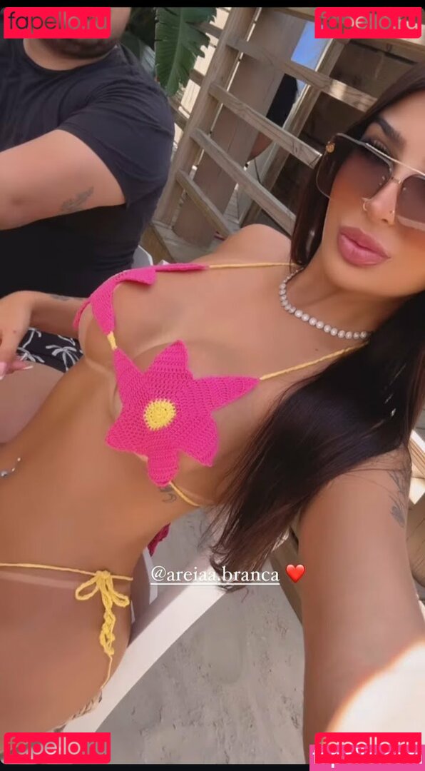 Camila Bolzani / cbolzani_ Onlyfans Photo Gallery 