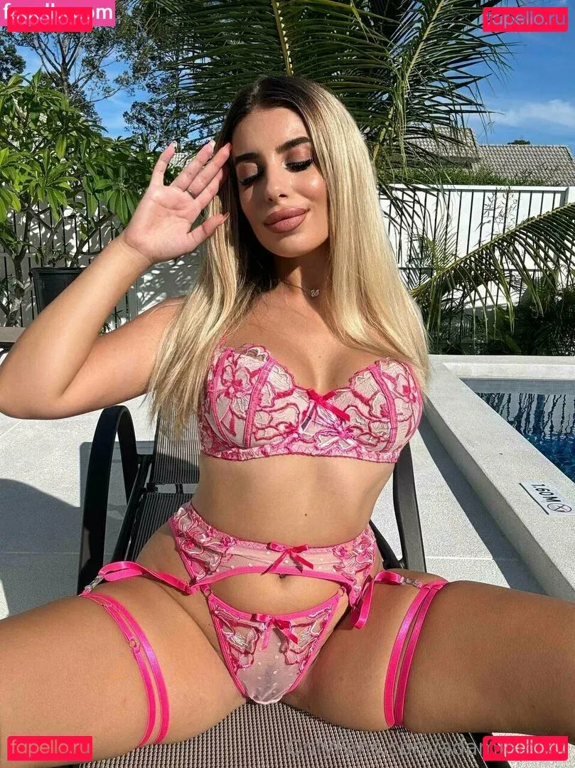 atmollyx Onlyfans Photo Gallery 