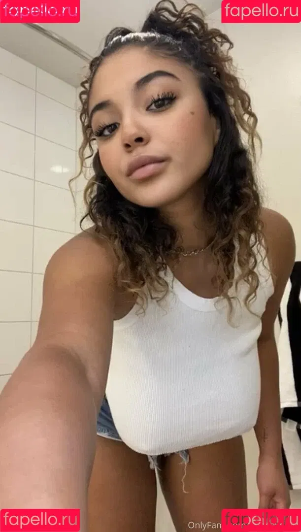 imzayda Onlyfans Photo Gallery 