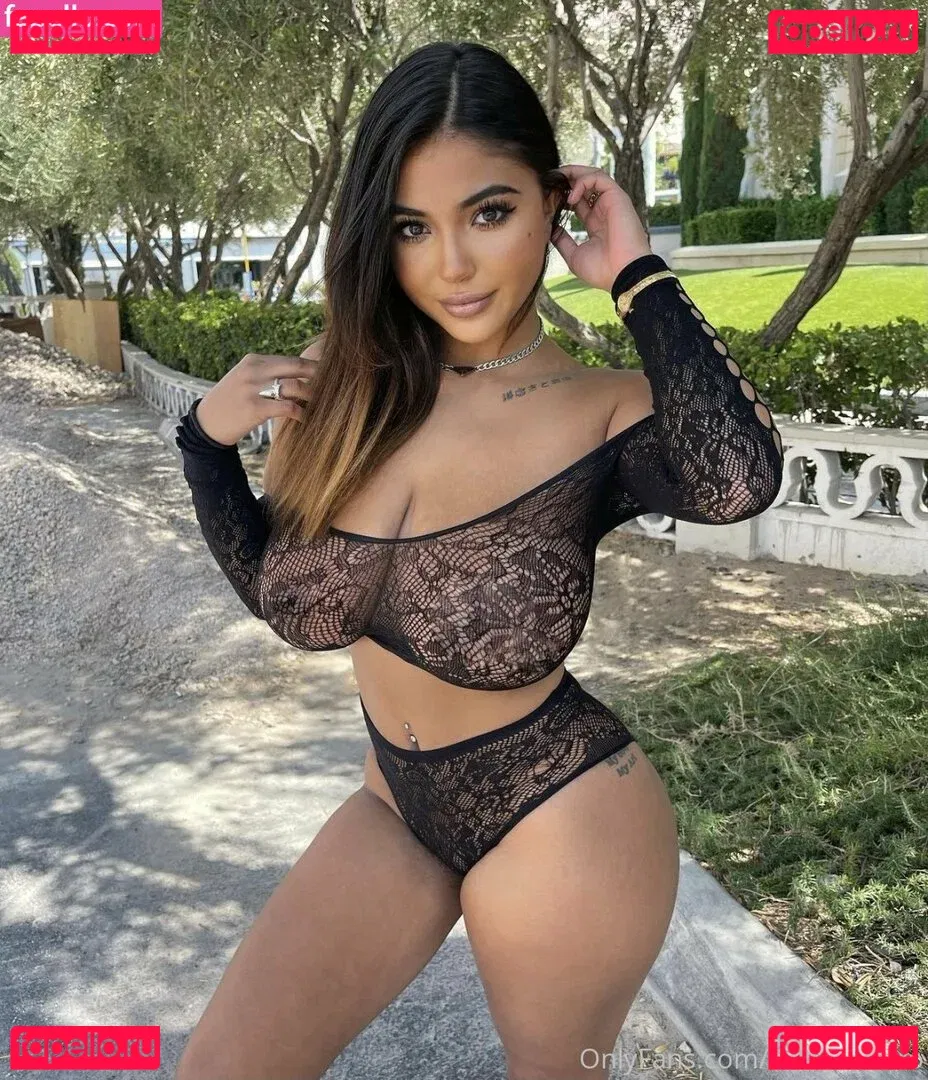 imzayda Onlyfans Photo Gallery 