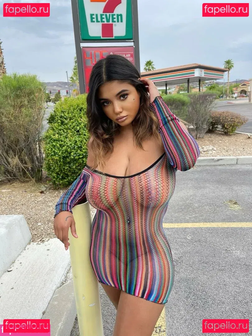 imzayda Onlyfans Photo Gallery 