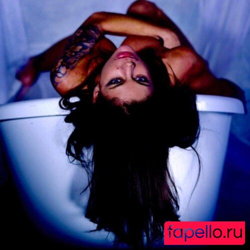 Model Brooke Robinson Nude Onlyfans Photo 15