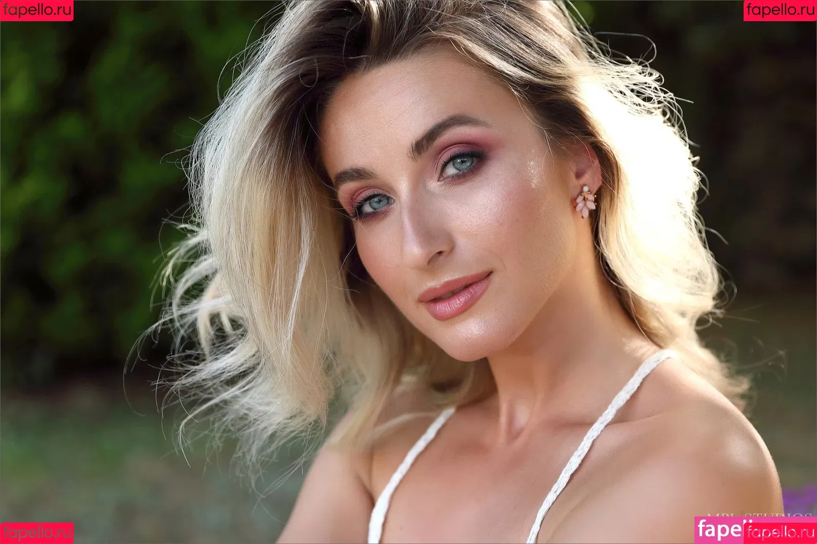 Cara Mell Onlyfans Photo Gallery 